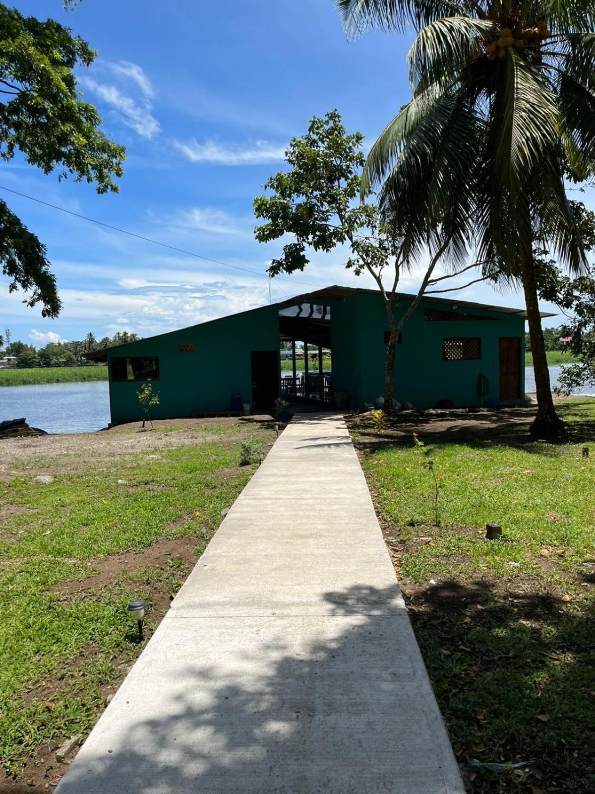The Secret Eco Lodge Tortuguero Zewnętrze zdjęcie